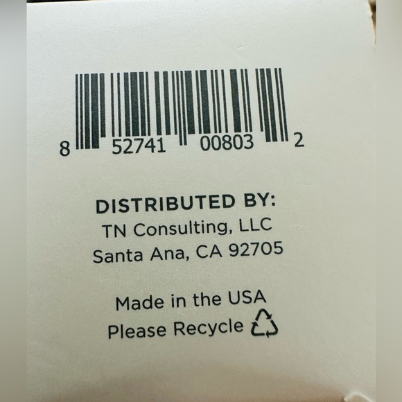 Eight Day Skincare Anti-Aging Cleansing Gel 1.7 oz. Brand New in Box - Picture 3 of 6